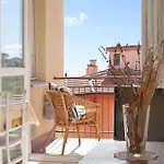 Bilocale Corosu Con 2 Balconi *